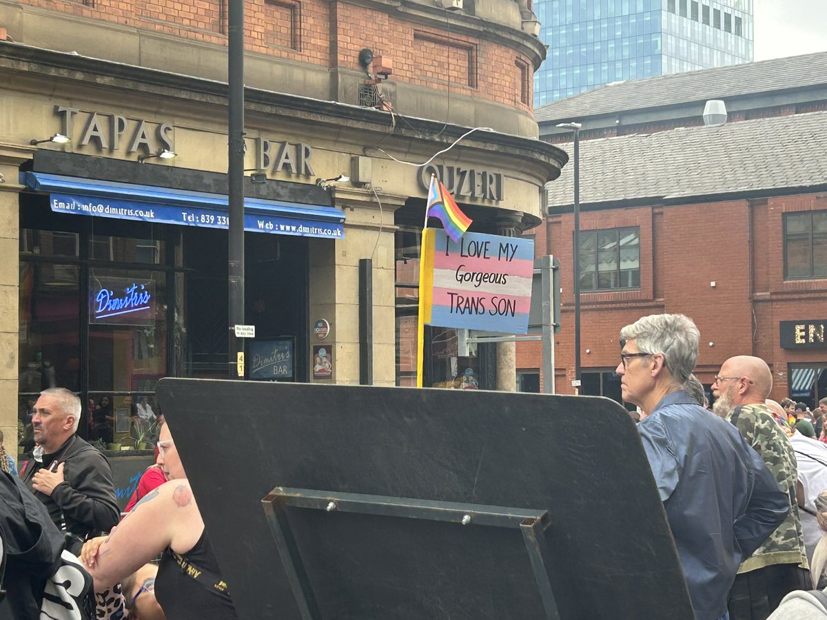Adam Maidment (@adammaidment) on Twitter photo Amazing sign from the sidelines <a href="/MENnewsdesk/">Manchester News MEN</a> <a href="/CityLifeManc/">CityLife Manchester</a> #ManchesterPride Amazing sign from the sidelines <a href="/MENnewsdesk/">Manchester News MEN</a> <a href="/CityLifeManc/">CityLife Manchester</a> #ManchesterPride