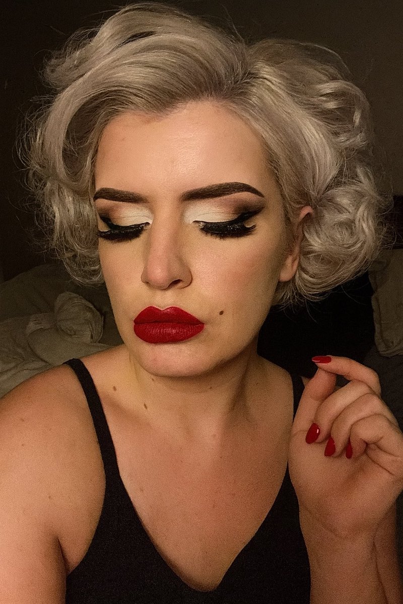 Tonii storm tweet media