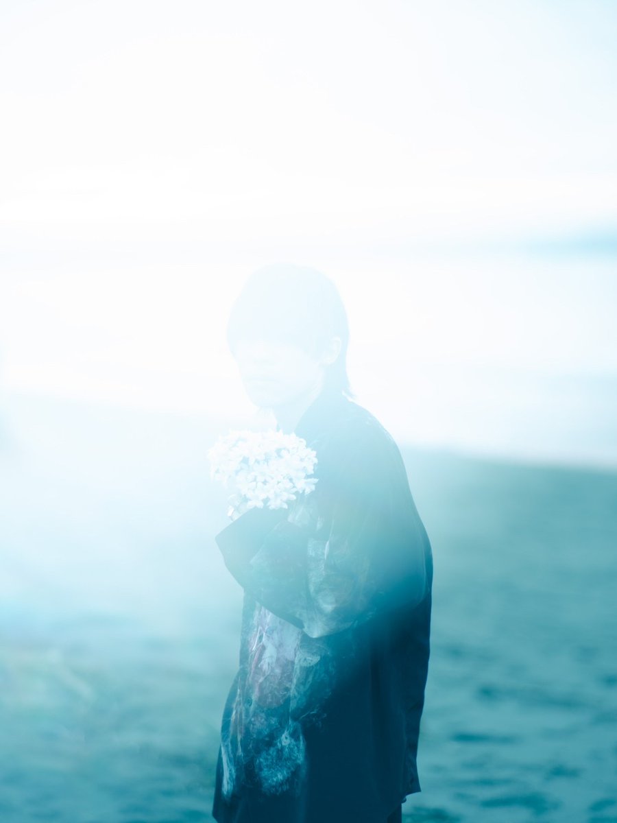 Goodbye My Ghost (@gdbymyg_tcw_jpn) on Twitter photo 「想い描く新しい世界を描くのは他でもないこれからの貴方自身」
オーディションページに、作詞家として参加しているMochinaga氏(Fall of Tears、ALSEID(support) 、Neverlust) <a href="/accelerator8415/">Mochinaga / Fall of Tears</a> のコメントが掲載されています。
プロデューサーのコメントと合わせて是非ご一読ください。 「想い描く新しい世界を描くのは他でもないこれからの貴方自身」
オーディションページに、作詞家として参加しているMochinaga氏(Fall of Tears、ALSEID(support) 、Neverlust) <a href="/accelerator8415/">Mochinaga / Fall of Tears</a> のコメントが掲載されています。
プロデューサーのコメントと合わせて是非ご一読ください。