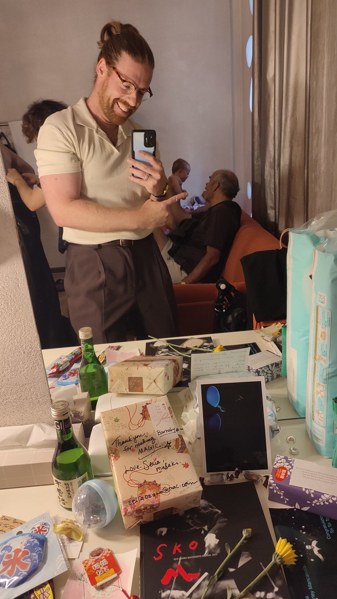 Wait hold on are those Pampers?!?! Baby in the dressing room, that's a new one!! Thanks so much to the wonderful <a href="/Ozawa_Festival/">セイジ・オザワ 松本フェスティバル Seiji Ozawa Matsumoto Festival</a> for being so lovely and accommodating to <a href="/SydneySoprano/">Sydney Mancasola</a>, our little bundle of joy and myself, it means the world to us!
#AMidsummerNightsDream
#opera