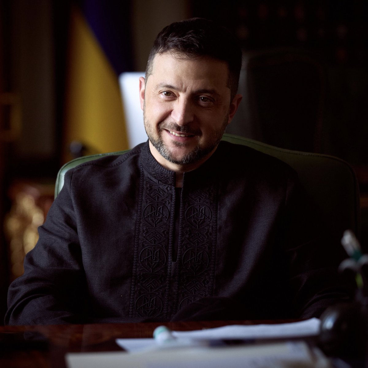Volodymyr Zelenskyy / Володимир Зеленський (@zelenskyyua) on Twitter photo I spoke with <a href="/MinPres/">Dick Schoof</a>, Dick Schoof.
Today is a very special day in Ukraine – National Flag Day. Thank you, Dick, for your important and warm words of support to our people, to all Ukrainians. We greatly value the assistance of the Netherlands and the solidarity of the Dutch I spoke with <a href="/MinPres/">Dick Schoof</a>, Dick Schoof.
Today is a very special day in Ukraine – National Flag Day. Thank you, Dick, for your important and warm words of support to our people, to all Ukrainians. We greatly value the assistance of the Netherlands and the solidarity of the Dutch