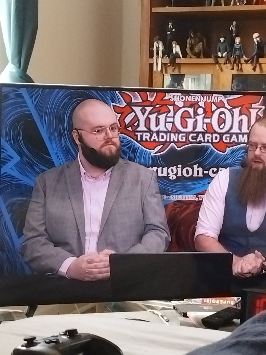 bkgaming16's tweet photo. Nah @LargeLadCharles has AURA https://t.co/CmSa5osNFK