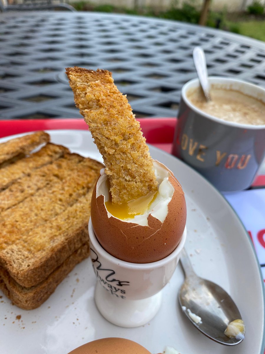 A brunch break before a drive down to Torquay later. The food of champions.