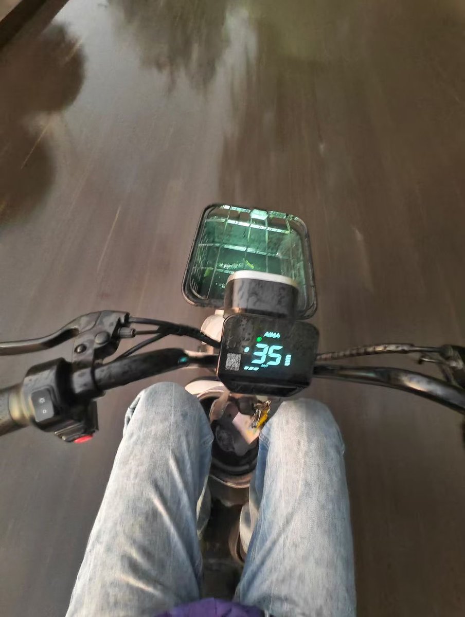 Ameng0403's tweet photo. 这么近 那么美 周末到河北淋场大雨 https://t.co/52wQKpeYhQ