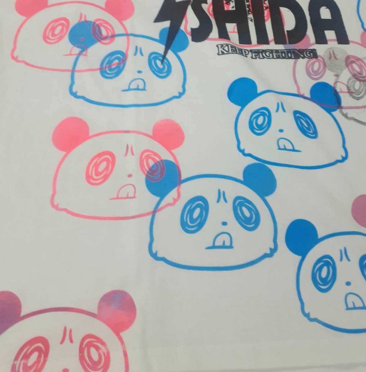 mudrone's tweet image. 会期中多分土日にシルクスクリーンプリントもやるゾォ～！
ポップアップ地獄の #7010grindclothing さんもヤヴァい版を持って来てくれるので皆でぎしぎしいわせようゼ

当方もパンダ版持ってくのでパンダ総柄作りたい人来やれ
#MadeInChaos
#PopUpHell