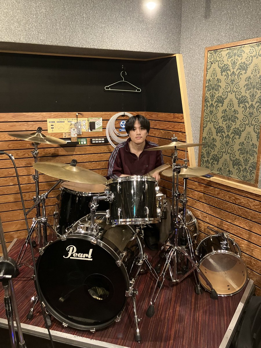 明日は吉祥寺でライブです！みんな来てね！