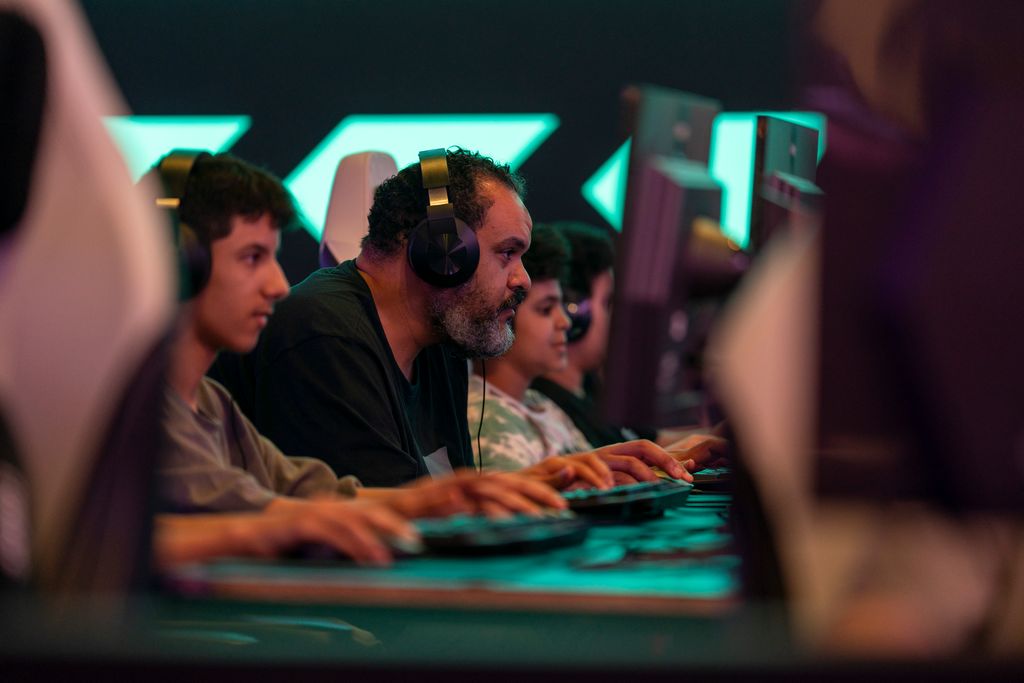 SHOTBALL tweet media