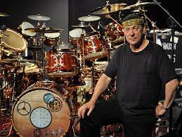 Albert Ortenzi (@newworldrushman) on Twitter photo Good morning #RushFamily 
Happy Pratturday everyone.👋✌️ Good morning #RushFamily 
Happy Pratturday everyone.👋✌️
