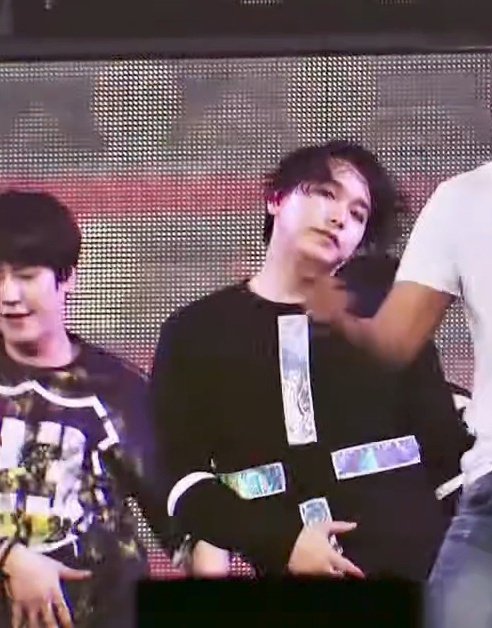 NANROROGUNSO's tweet image. คังทึกฮันชอลเฮอึนเค้ามีโมเม้นแสนแปด เก็บมา9วันคยูมินมีแค่นี้แหละ  ไอเรามันก็ส่องตาแตก #kyumin