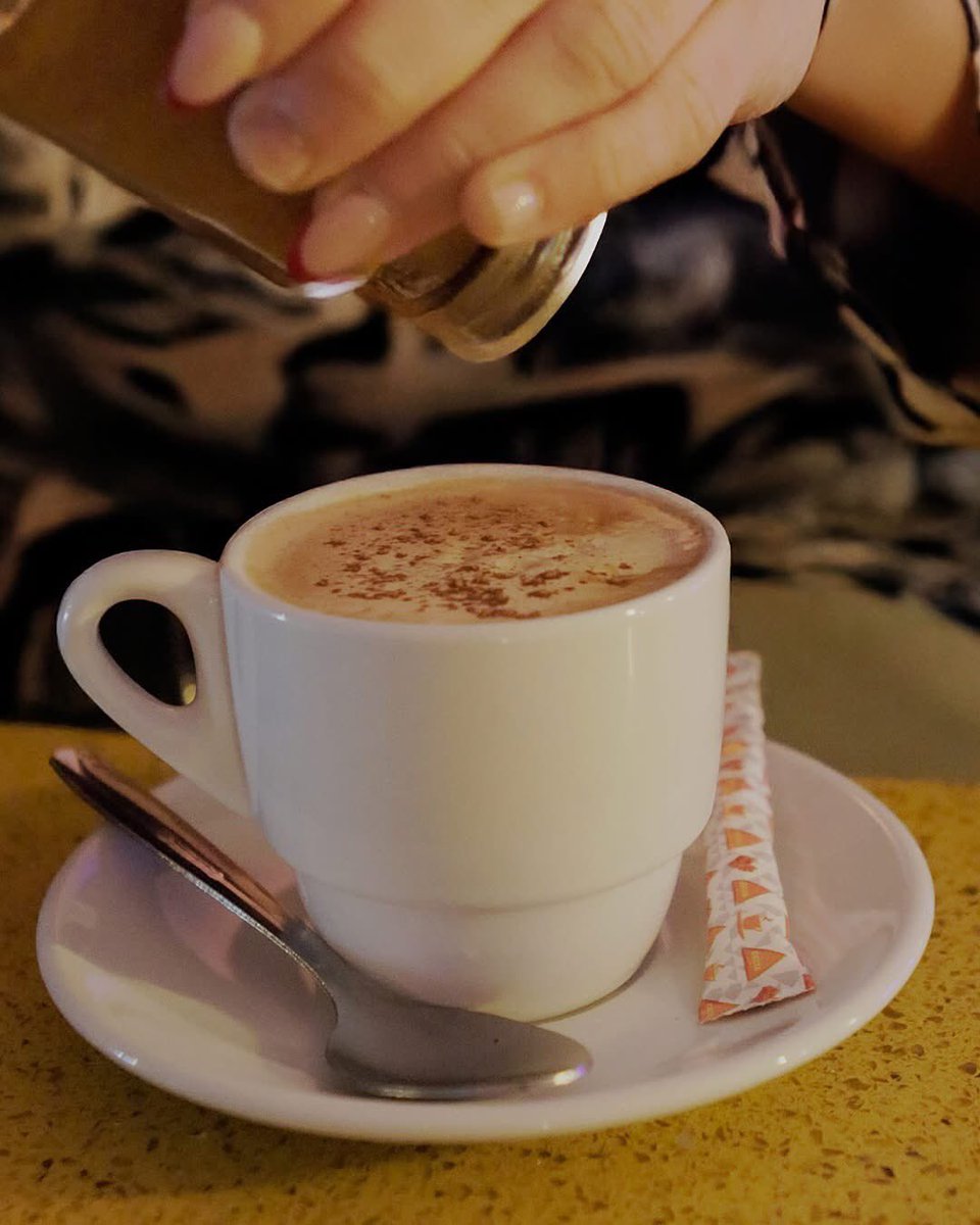 ¿Cómo quieres tu café?
☕ Solo, con hielo, con charla, con terraza, con aire…
Con nosotros, siempre mejor.
#Caceres #Extremadura #callepizarro #barlatraviatacc