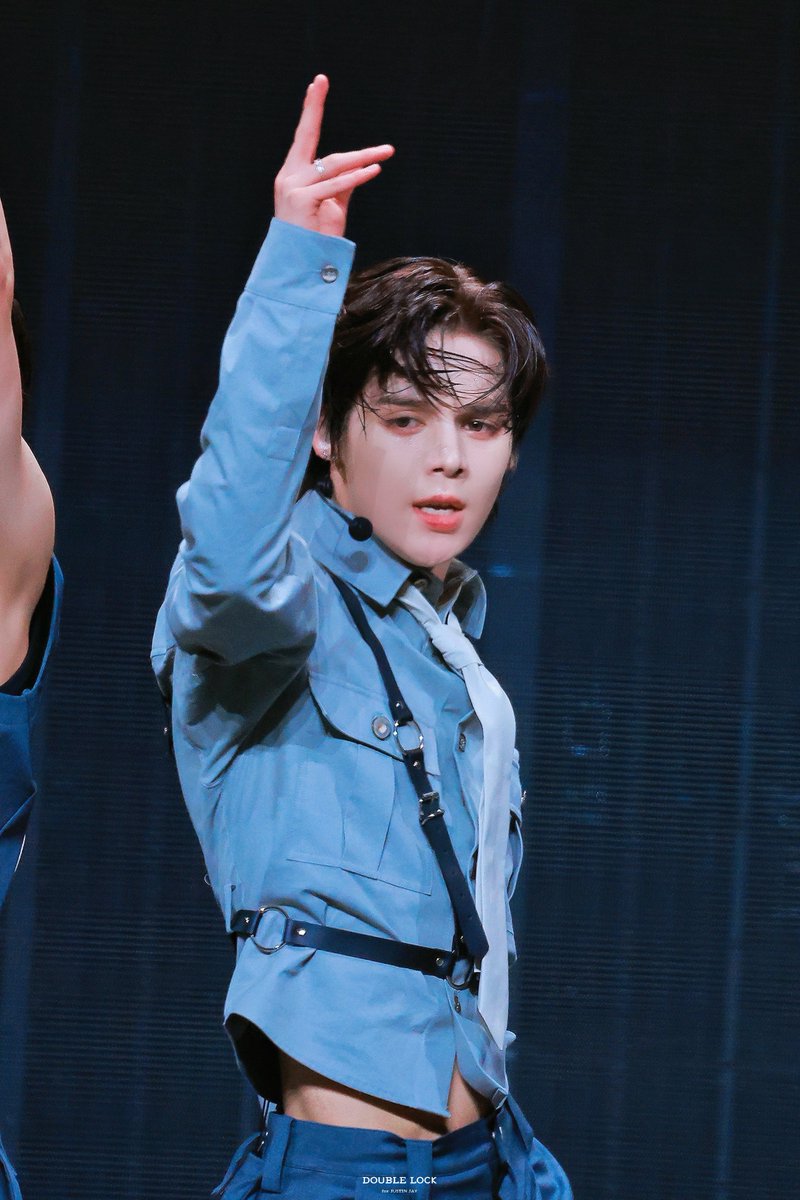 DOUBLE LOCK tweet media