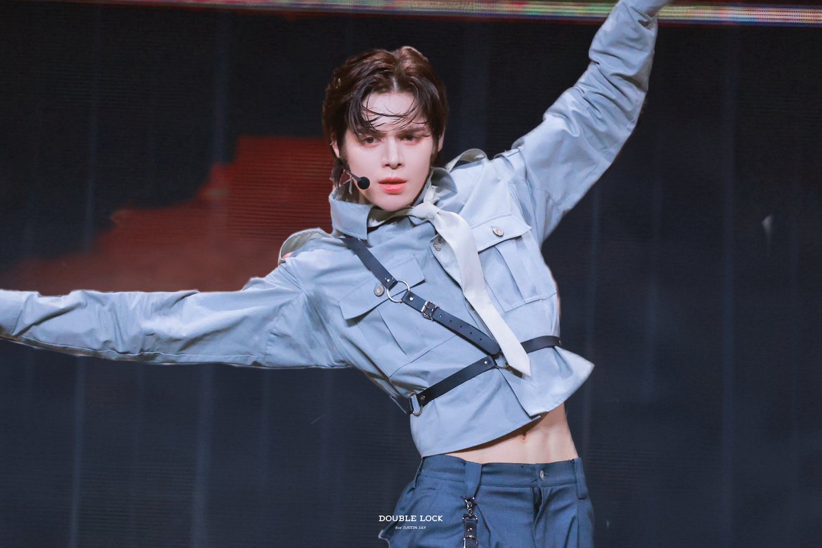 DOUBLE LOCK tweet media