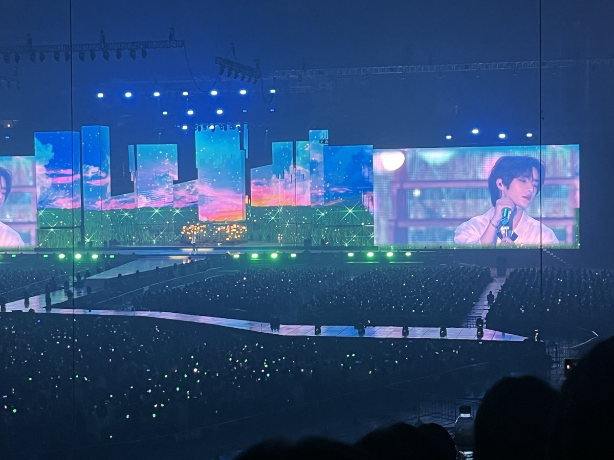 bam_313's tweet photo. 오랜만에 투바투 콘서트 즐기고 행복했어요🎶 https://t.co/eO7jhAvcwJ