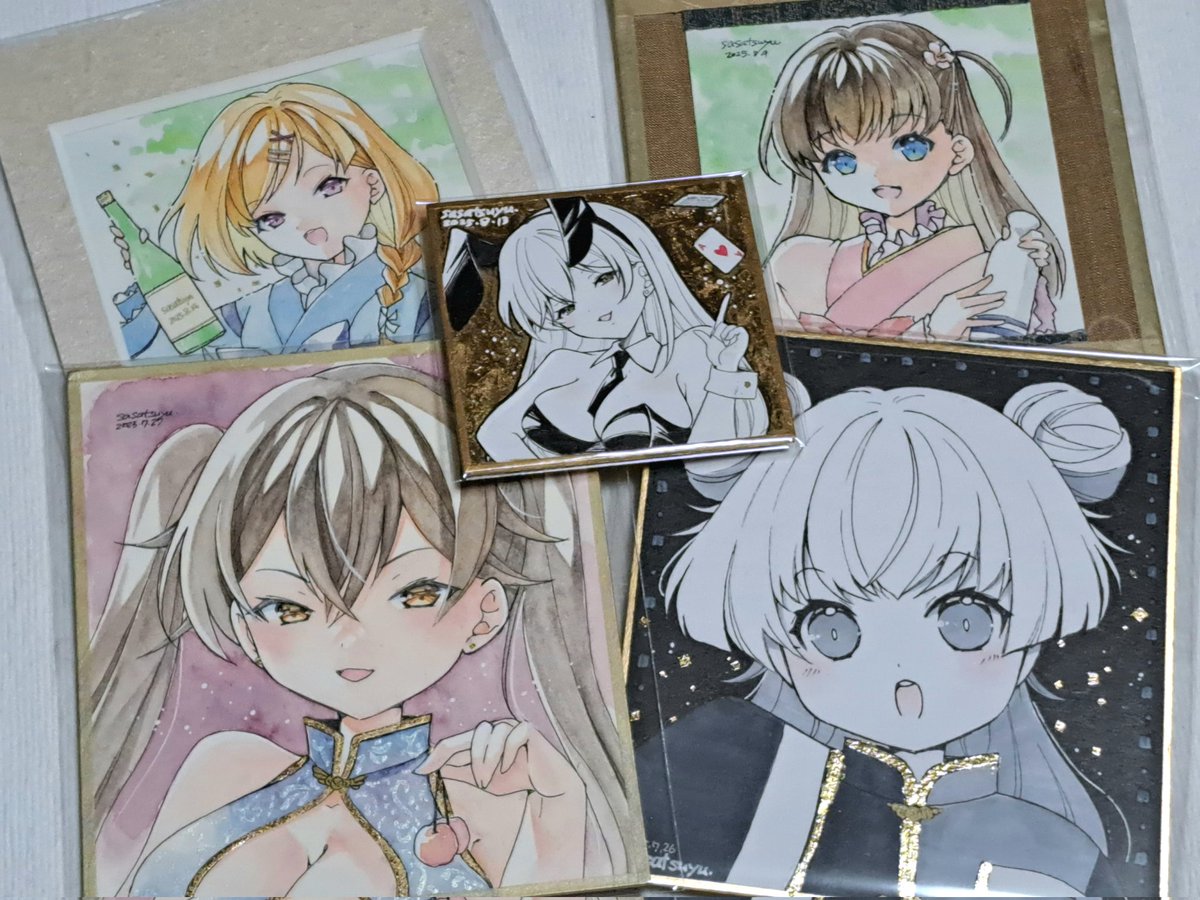 #名古屋コミティア67 に持って行けそうな色紙等直筆作品こちらです。お値段は調整中。東京のコミティアもあるので少し間引くかも知れませんが… 