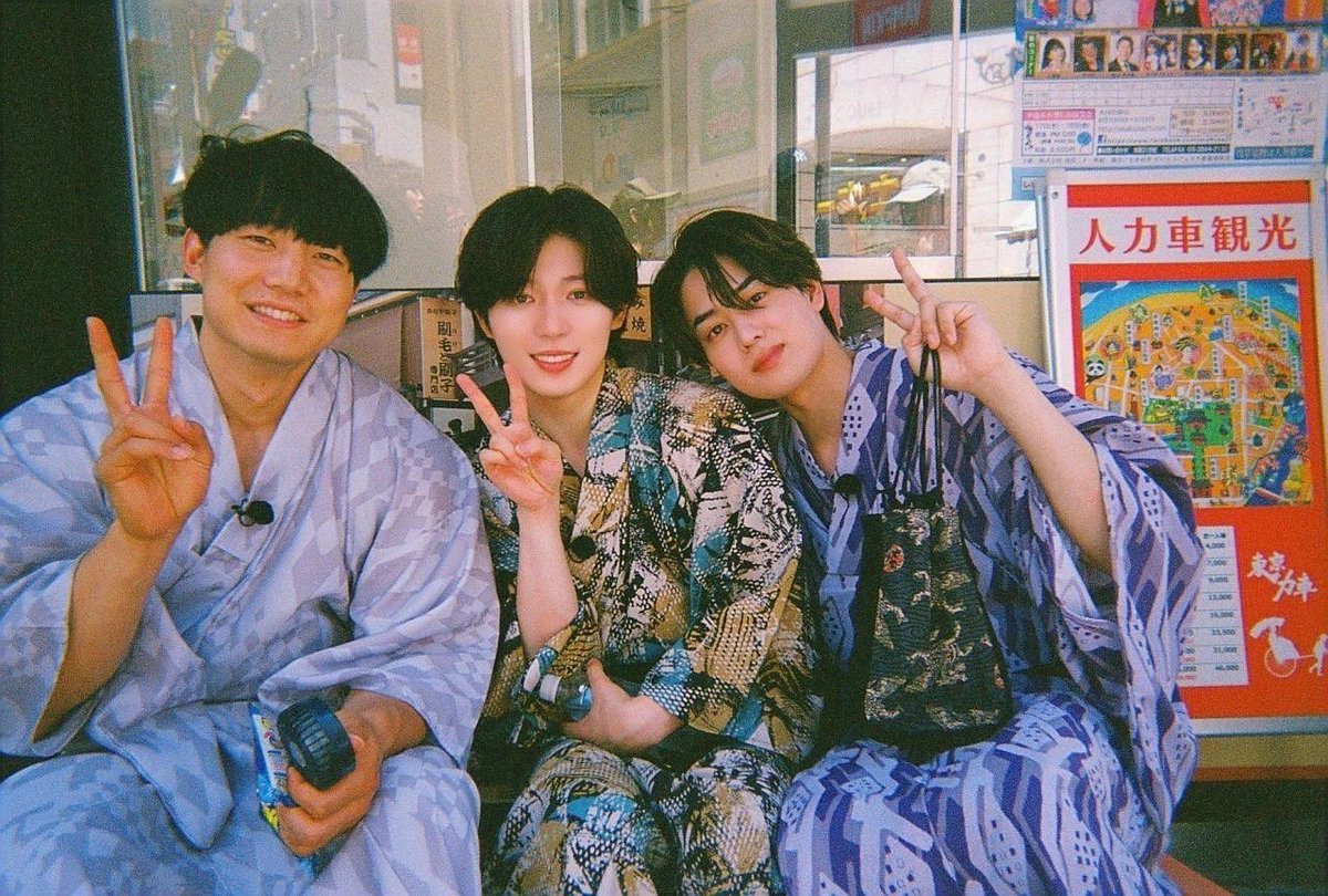 【 #愛情ナレーション 完全版📝】

TELASAでは
#青木マッチョ #西山智樹 #前田大輔 の浅草旅
完全版を配信中！

ロケ後の反省会や、看板犬とのふれあい、
#山里亮太 の未公開メモなど！
見どころ盛り沢山！

「バラエティ・音楽ランキング」で
現在9位まで上昇中🔥

第3回とあわせてお楽しみください🎙️