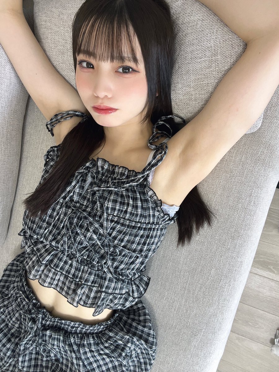 最初にどこ見たの〜？