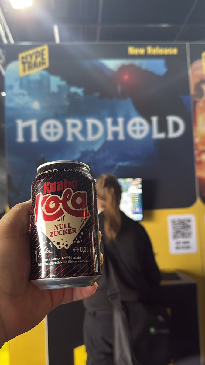 Wer hat vor meinen Stand geknackt? #Gamescom2025 #knabecola