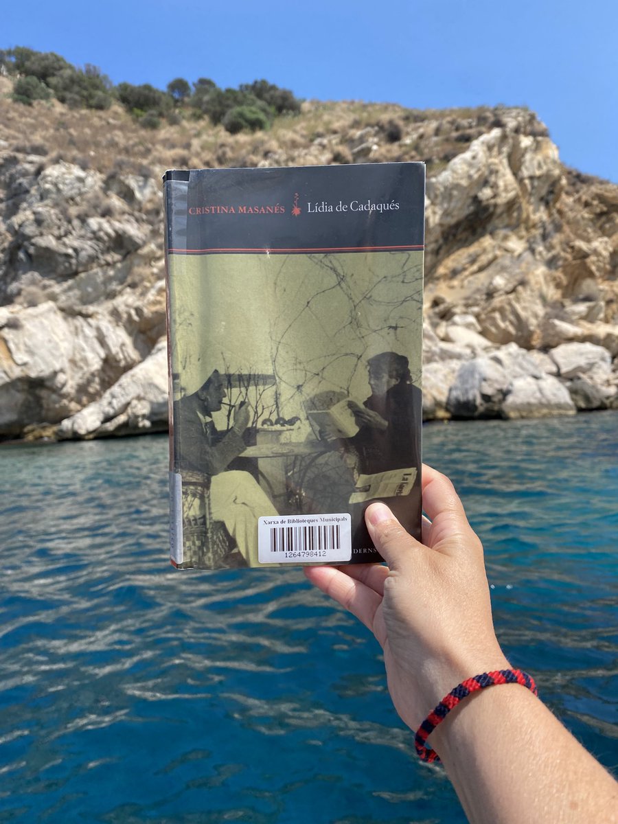 Sabeu quan un llibre us deixa sense paraules? Doncs això! 
Quina dona, quina història i que ben explicada. Aquest llibre és una joia.