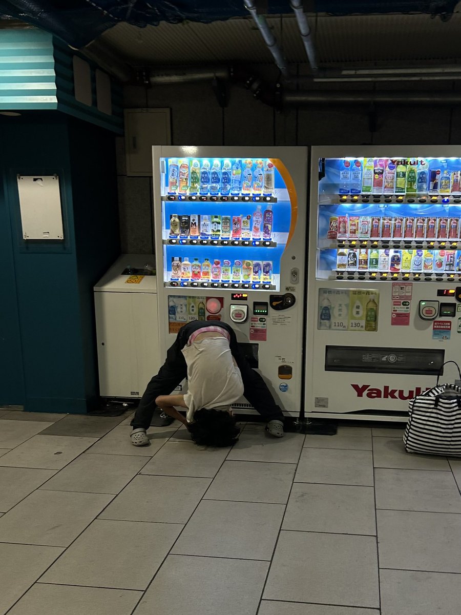 味覇 (@lloxxollin) on Twitter photo 