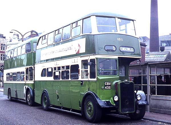 LardyBB2's tweet photo. I love the green shirt but I can’t help feel like they should of done cream shorts just to break it up a bit, it could even of been a nod to the old corporation busses #rovers 🔵⚪️ https://t.co/DOqinNwAgS