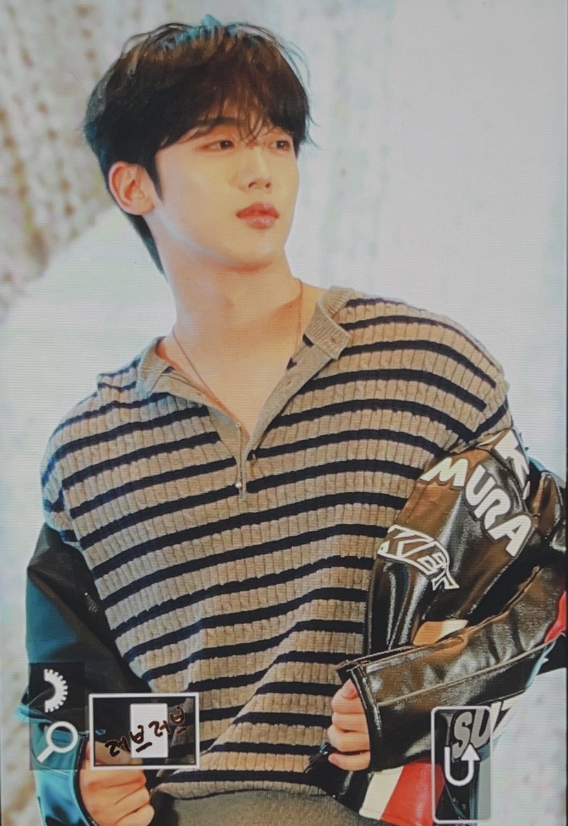 250823 항저우 팬싸

오빠 달려!!🏎️🏁

#위아이 #WEi #김요한 #KIMYOHAN