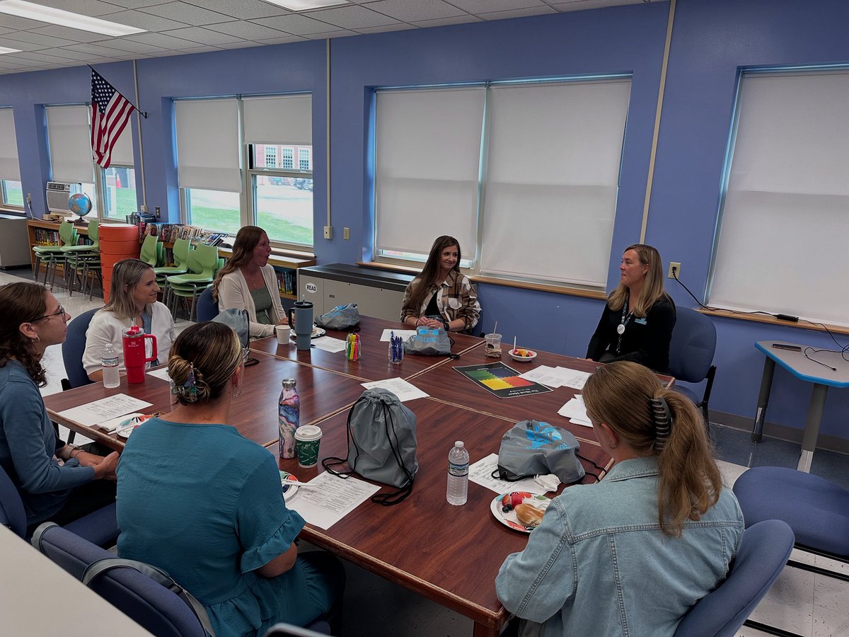 DanParisi7's tweet photo. We are proud to introduce our Class of 25–26 New Teachers! This talented group brings passion, creativity, and a shared commitment to student growth. Together, they see themselves Explorers &amp; Guides, Reflective Practitioners, Whole Child Advocates &amp; Passionate Believers – https://t.co/rOcAYqwYAW