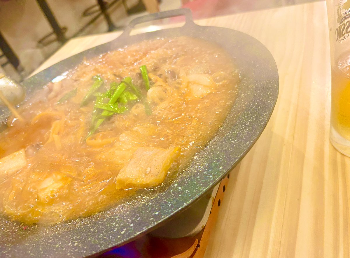 本日もご来店いただいたお客様ありがとうございました❤️

24(日)15時〜🈳
25(月)12時〜🈳
20時以降も対応できますのでご希望のお客様はお早めにご連絡下さいね🍀

皆様良い週末を🍻
#シーライン
#メンズエステ
#チュクミ
#韓国料理