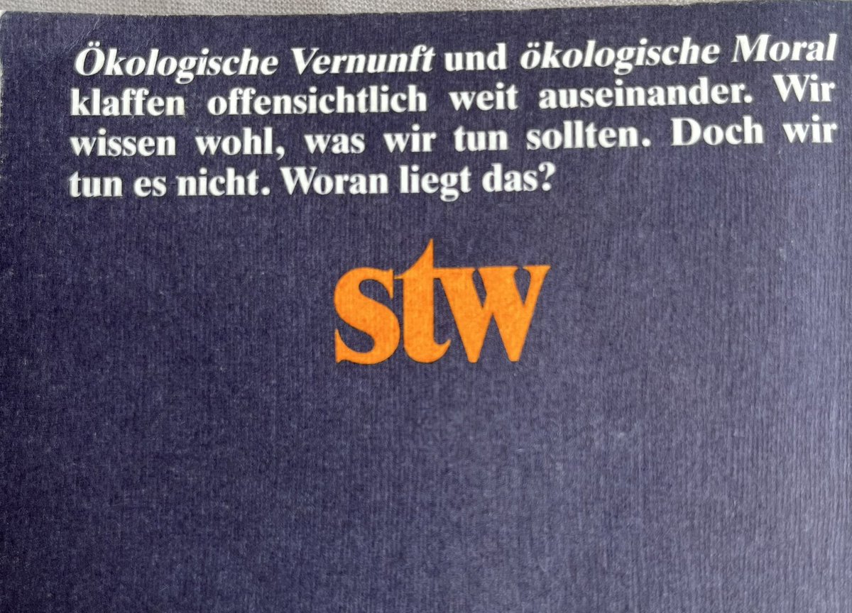 Eine These und Fragestellung, denen sich der Soziologe Klaus Eder bereis vor fast 40 Jahren (!) gewidmet hat. Eine passende Antwort scheint heute, obwohl nötiger denn je, völlig ausser Reichweite zu sein. Quelle: Eder, Klaus (1988): Die Vergesellschaftung der Natur.