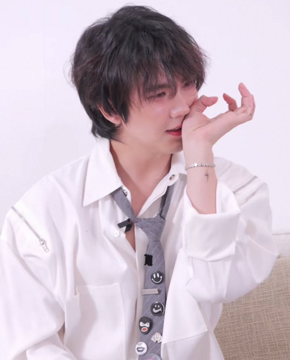 มาแล้วค้าบบบ

XIAOJU LOVE EATING SNACK

#BuildxTaixiaochu