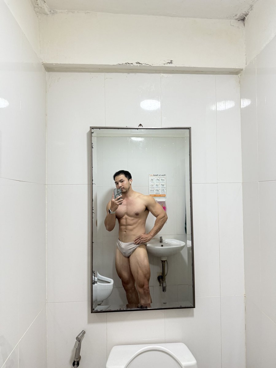 กกนดีๆมีไม่ใส่ ชอบใส่ตัวยางตายๆ  
#ชายแท้  #เรียวชาย #หุ่นหมี  #รับเทรน