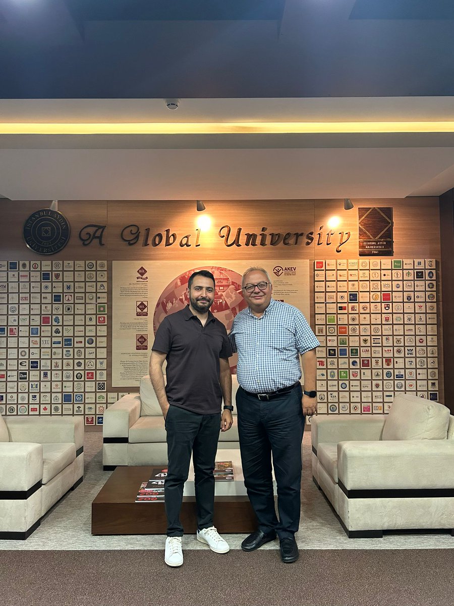 Yükseköğretimde kalite denilince Türkiye’de ilk akla gelen isim olan <a href="/alisinag/">Ali Sınağ</a> hocamızla <a href="/IAUKampus/">İstanbul Aydın Üniversitesi</a>'de dünya üniversite sıralamaları alanında iki yıl boyunca birlikte çalıştık. Kendisini yakından tanımış ve birlikte çalışmış olmaktan onur duydum.