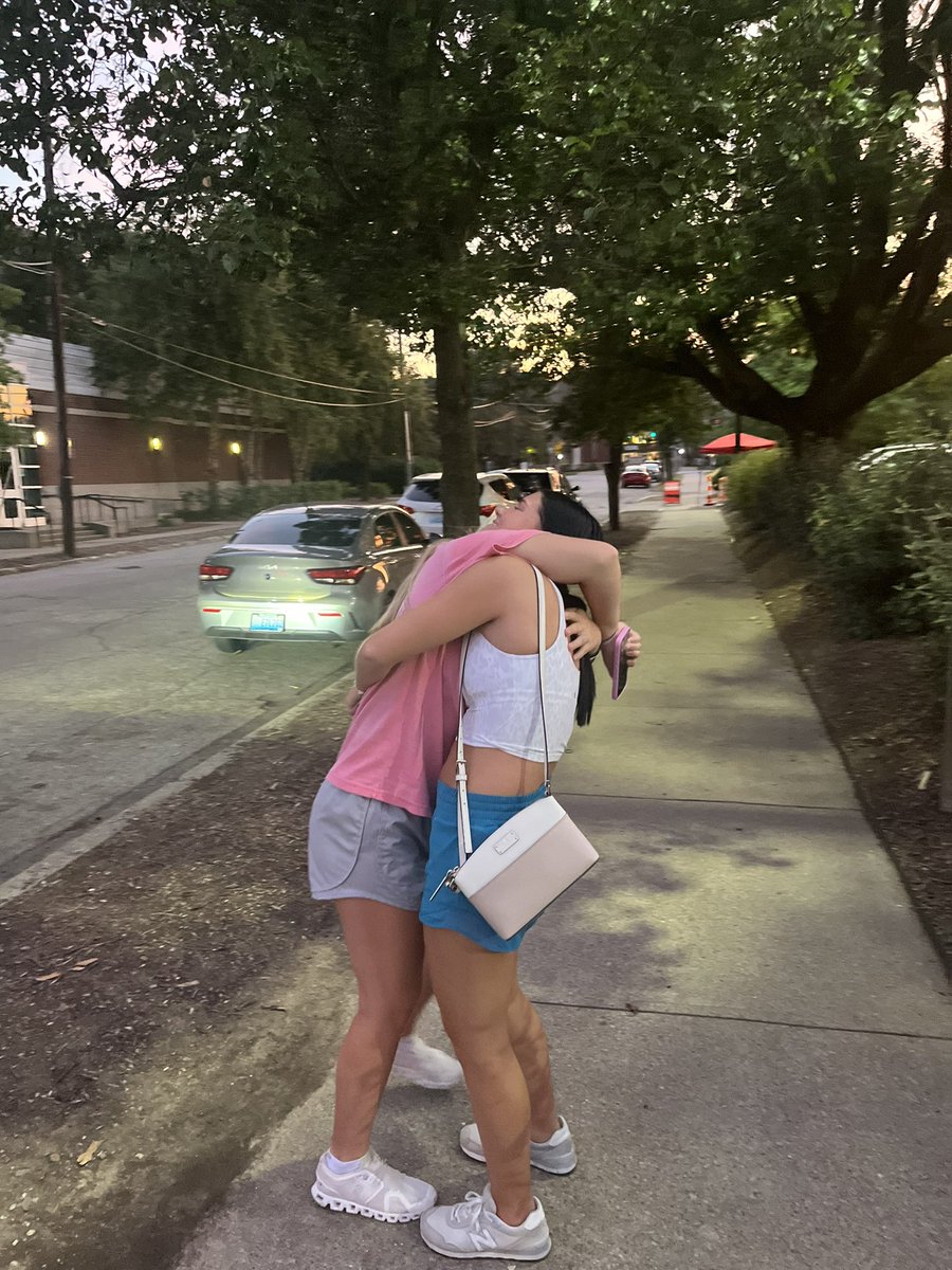 Deborah Campbell (@pedebcampbell) on Twitter photo Brooke is settled in at UofL and Brittany is at Franklin College…my heart broke a little but I know they will do BIG things in the next chapter. Love you BIG💕💕 <a href="/britt_C11/">Brittany Campbell</a> <a href="/brookecc15/">brooke campbell</a> Brooke is settled in at UofL and Brittany is at Franklin College…my heart broke a little but I know they will do BIG things in the next chapter. Love you BIG💕💕 <a href="/britt_C11/">Brittany Campbell</a> <a href="/brookecc15/">brooke campbell</a>