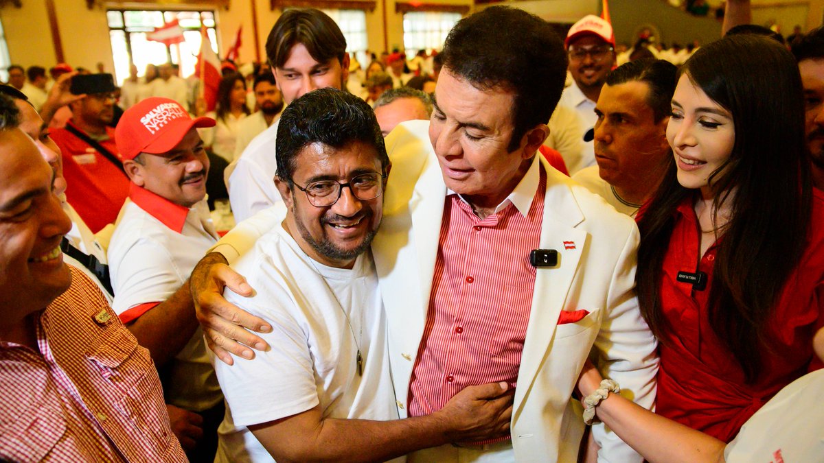 En Siguatepeque confirmamos lo que ya es una realidad: el liberalismo está más fuerte, más unido y listo para transformar Honduras. 

Más de 700 líderes y candidatos se sumaron al compromiso de devolverle a nuestro pueblo la esperanza y la justicia. 

El 27 de enero de 2026