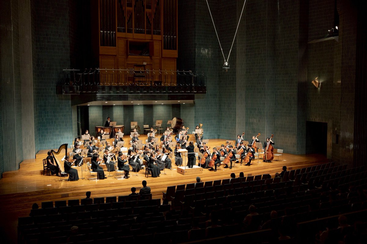 baikyo_obog's tweet photo. みなさん、こんばんは！
Moonbow ~ Baikyo Alumni Orchestra ~ です！

第2回定期演奏会から1週間が経ちました。
ご来場くださった皆様ありがとうございました☺️

本日はリハ&amp;本番の写真と動画をお届けします🌟🌟
少しでも当楽団に興味をもっていただければ幸いです😌 https://t.co/NI7J4gaErS