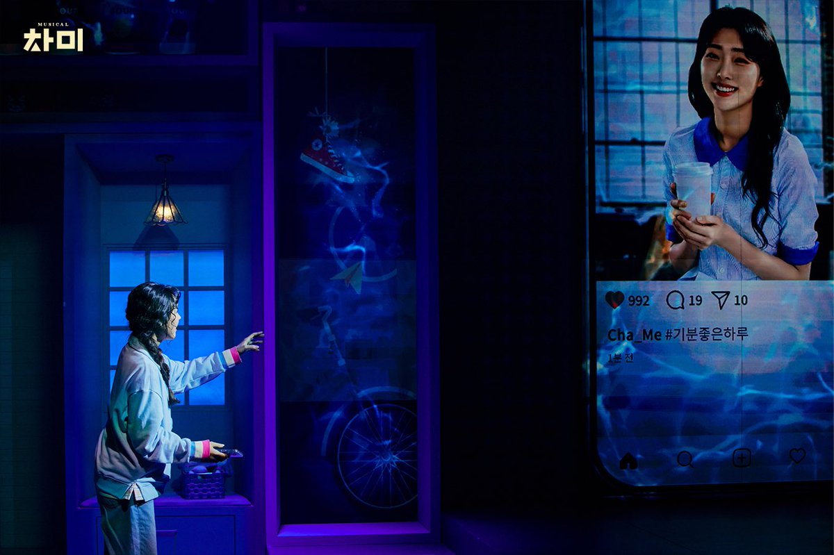 Musical_ChaMe's tweet image. [#뮤지컬 #차미] 🧩

📸 공연사진 피드 8 💖

❝ 모두 실망할 거야 원래의 나를 보면 ❞

-

𝐌𝐔𝐒𝐈𝐂𝐀𝐋 𝐂𝐇𝐀𝐌𝐄 😍📱
𝟮𝟬𝟮𝟱.𝟱.𝟮𝟵 - 𝟴.𝟮𝟰