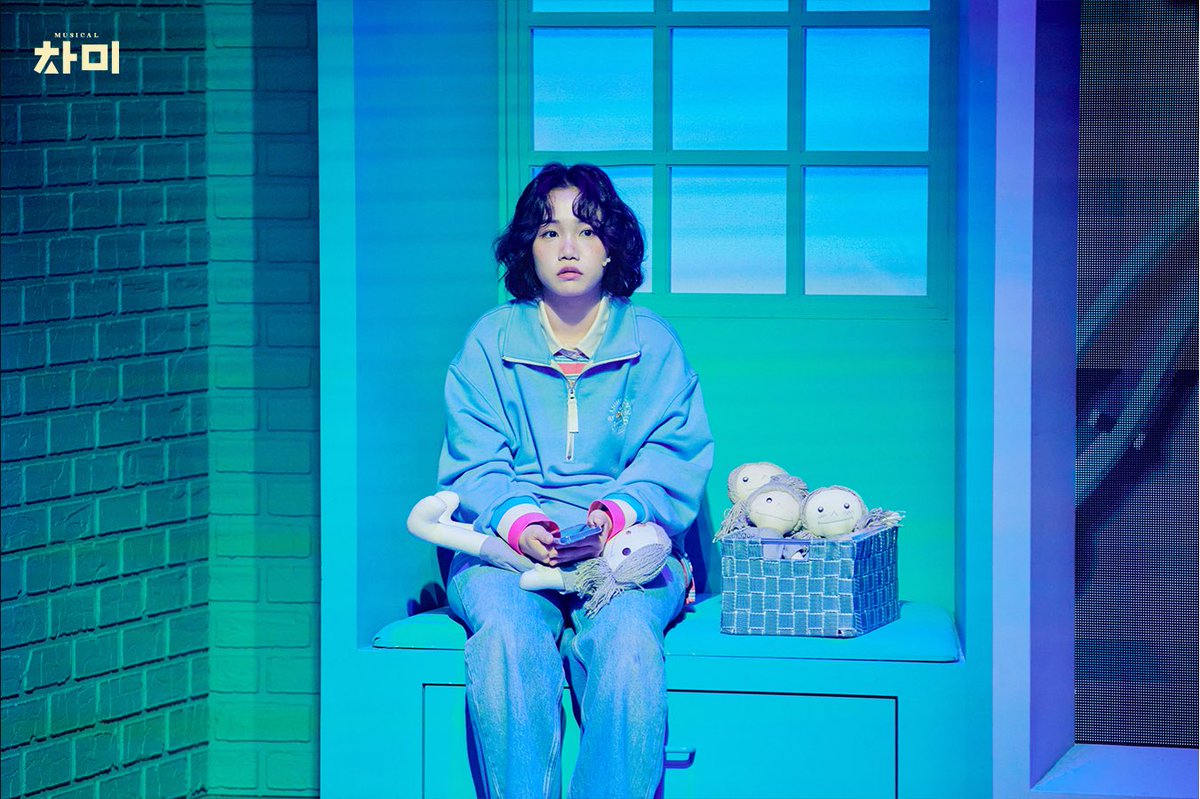 Musical_ChaMe's tweet image. [#뮤지컬 #차미] 🧩

📸 공연사진 피드 8 💖

❝ 모두 실망할 거야 원래의 나를 보면 ❞

-

𝐌𝐔𝐒𝐈𝐂𝐀𝐋 𝐂𝐇𝐀𝐌𝐄 😍📱
𝟮𝟬𝟮𝟱.𝟱.𝟮𝟵 - 𝟴.𝟮𝟰