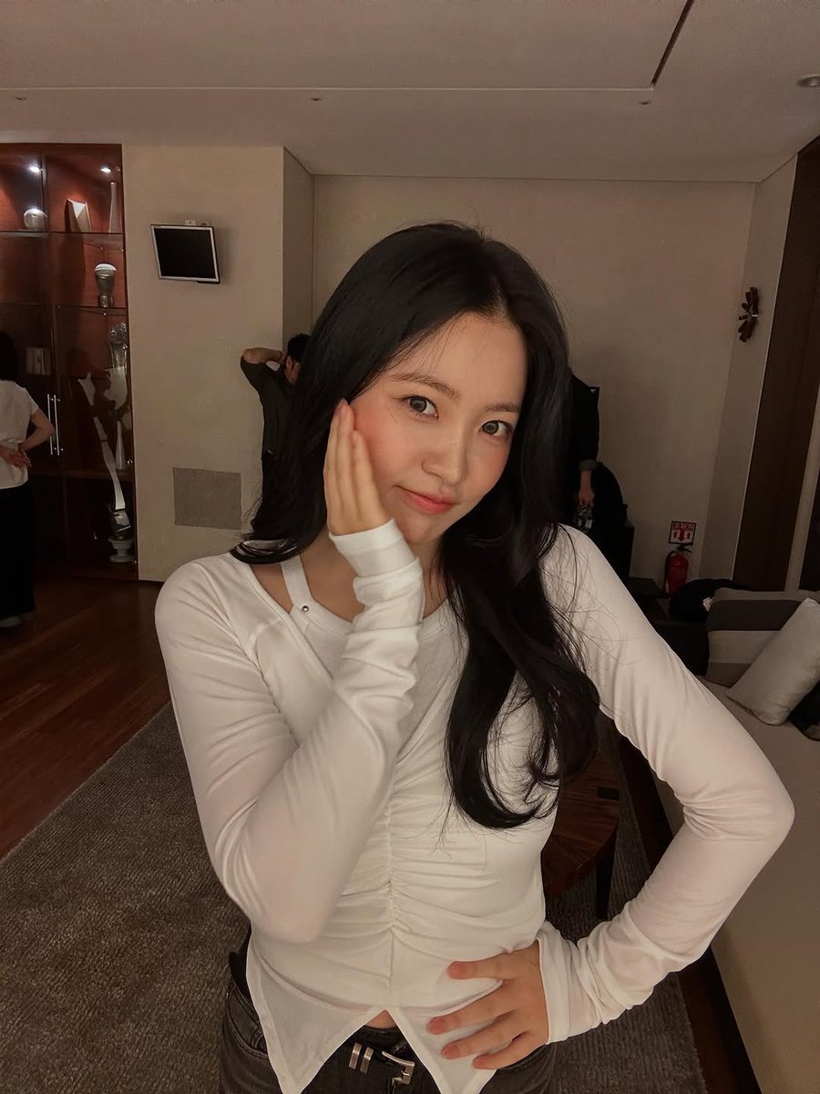yeri pics 𐙚 tweet media