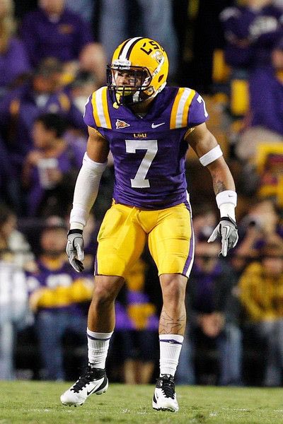 LSU Countdown (@countdownlsu) on Twitter photo One of The Most Iconic Players of All-Time Checks in on #JerseyCountdown The Man, The Myth, The Legend, THE HONEY BADGER, <a href="/Mathieu_Era/">Tyrann Mathieu</a> 7️⃣-Days Remain until #LSUvsCLEM #LSU #GeauxTigers One of The Most Iconic Players of All-Time Checks in on #JerseyCountdown The Man, The Myth, The Legend, THE HONEY BADGER, <a href="/Mathieu_Era/">Tyrann Mathieu</a> 7️⃣-Days Remain until #LSUvsCLEM #LSU #GeauxTigers