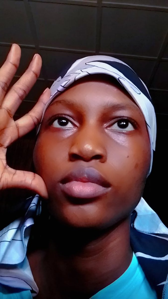 OuuuTay's tweet image. Working for it. 
Showing up — even in doubt. 
🌹🧜‍♀️

#BuildingonBase 
@AjoBase_