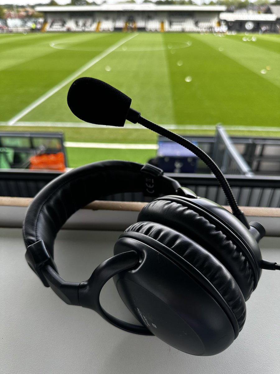 Equipment check done ✔️ 

Ready to deliver #audiodescriptive commentary for <a href="/ArsenalWFC/">Arsenal Women</a> v <a href="/SpursWomen/">Tottenham Hotspur Women</a> in their pre-season friendly this afternoon.

<a href="/AFC_Disability/">Arsenal DLT</a> <a href="/AlanMarchSport/">Alan March Sport ltd</a>