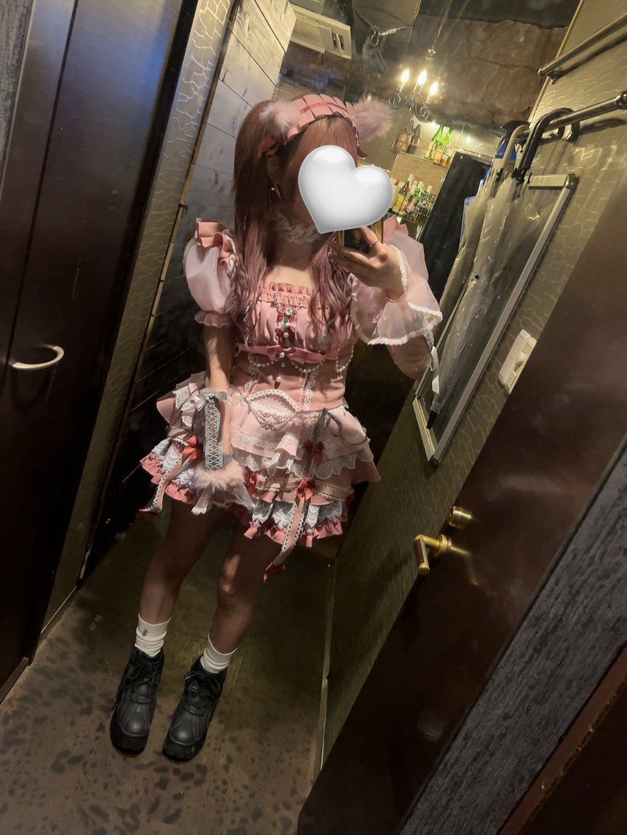 フリコスDay！ピンクにゃんこ🐈🩷️
日付超えたらことちゃま誕生日なのでみんなでおめでとう言おうね〜🎂🎶