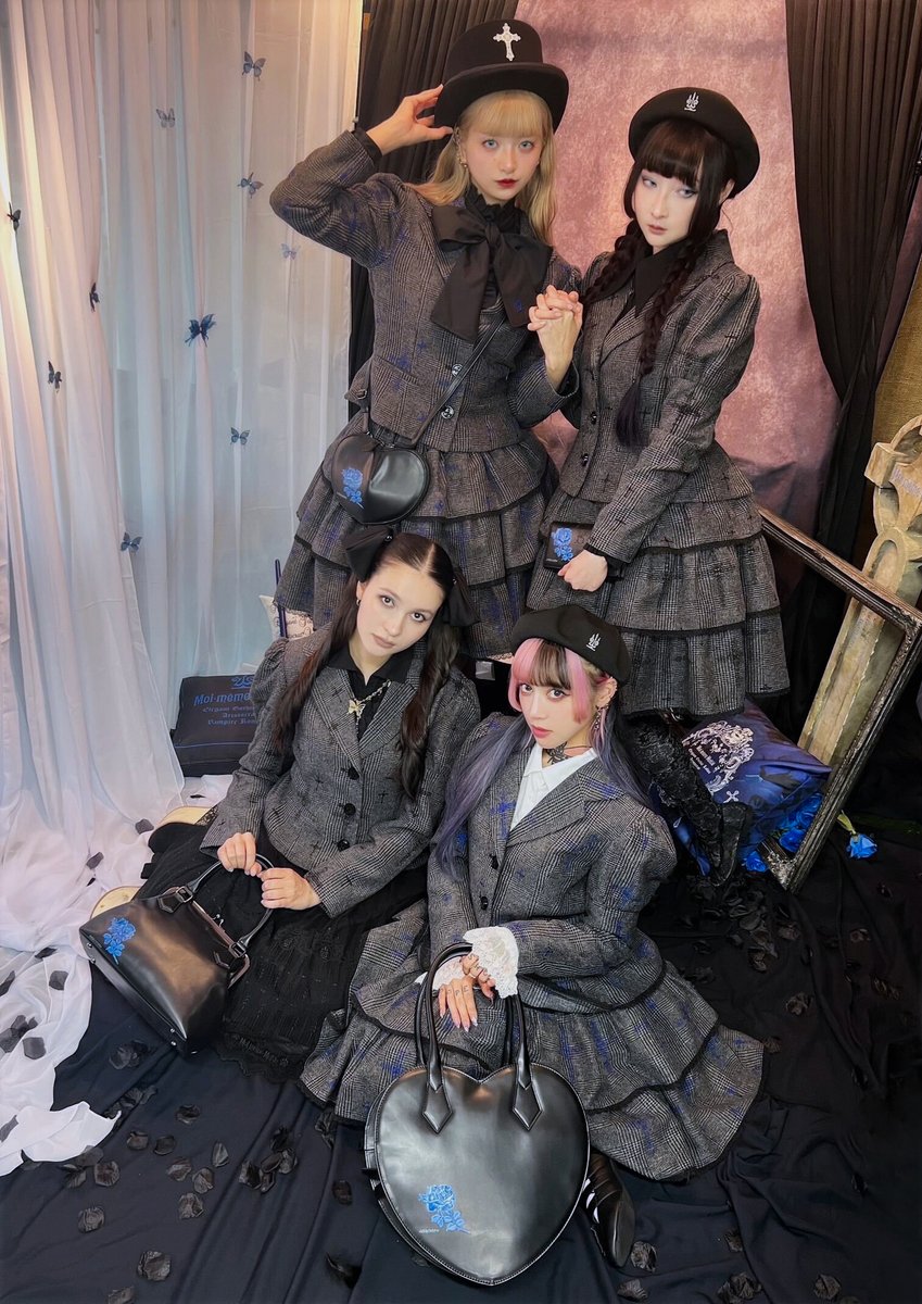 Moi-même-Moitié (@moitie_official) on Twitter photo A big thank you to the Moi-même-Moitié models for visiting us!
We’re so grateful for the elegant way you showcased our new collection💙
Moi-même-Moitiéの新作と
artherapie <a href="/artherapie1/">𝔞𝔯𝔱𝔥𝔢𝔯𝔞𝔭𝔦𝔢【公式】</a>
のアイテムを一緒に。
<a href="/misa2queen/">misa</a>
<a href="/RinRin_Doll/">RinRin Doll</a>
<a href="/delinquent_d0ll/">AMY</a>
<a href="/mimiiszombie/">♏️♊️Ⓜ️🚹</a> A big thank you to the Moi-même-Moitié models for visiting us!
We’re so grateful for the elegant way you showcased our new collection💙
Moi-même-Moitiéの新作と
artherapie <a href="/artherapie1/">𝔞𝔯𝔱𝔥𝔢𝔯𝔞𝔭𝔦𝔢【公式】</a>
のアイテムを一緒に。
<a href="/misa2queen/">misa</a>
<a href="/RinRin_Doll/">RinRin Doll</a>
<a href="/delinquent_d0ll/">AMY</a>
<a href="/mimiiszombie/">♏️♊️Ⓜ️🚹</a>