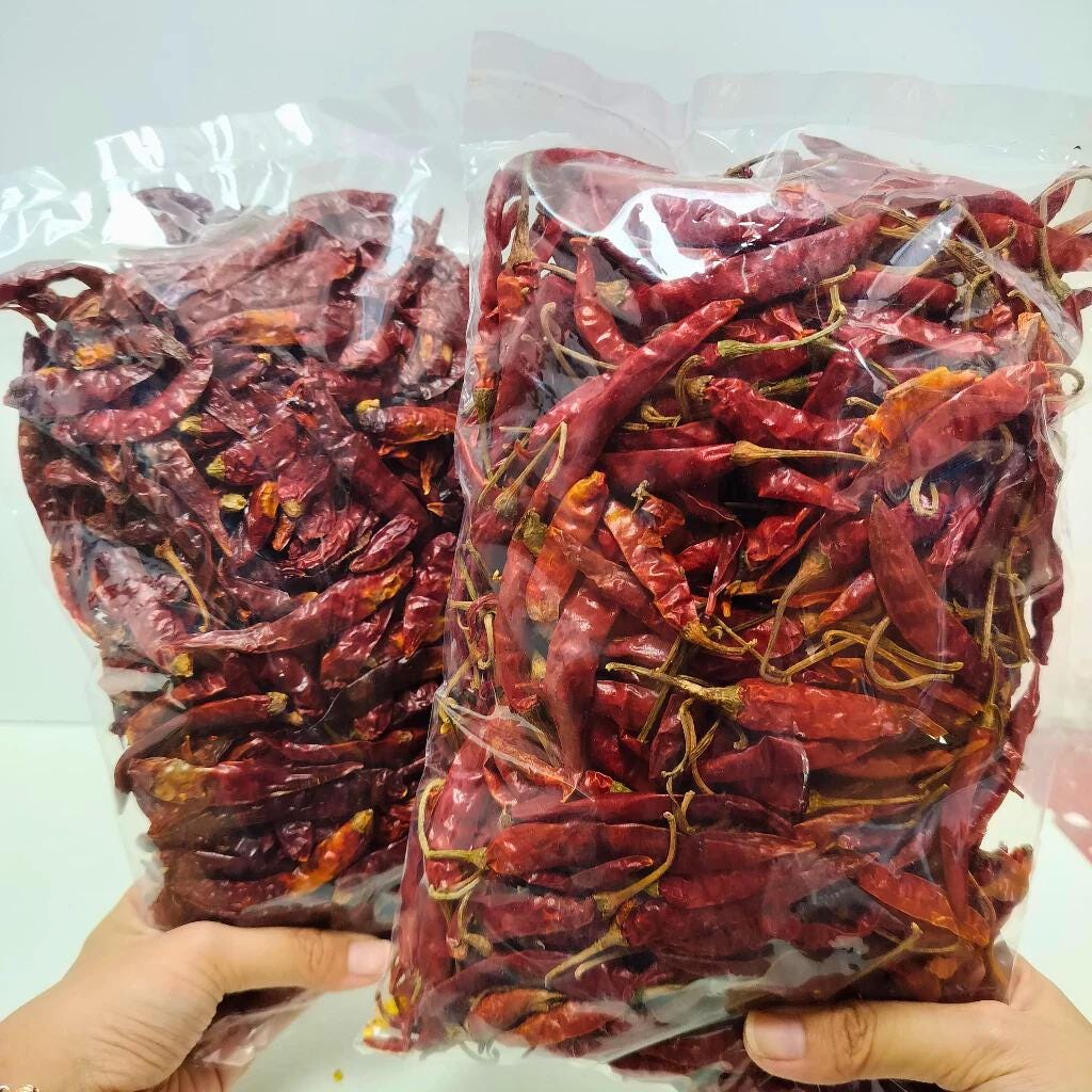DennyPuspito's tweet photo. Dried Red Chili - Bird Eye Peppers https://t.co/P5TdT0hPrG