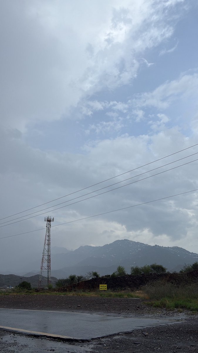 1u_21's tweet photo. فيفاء⛰️ https://t.co/W9KudasIlM