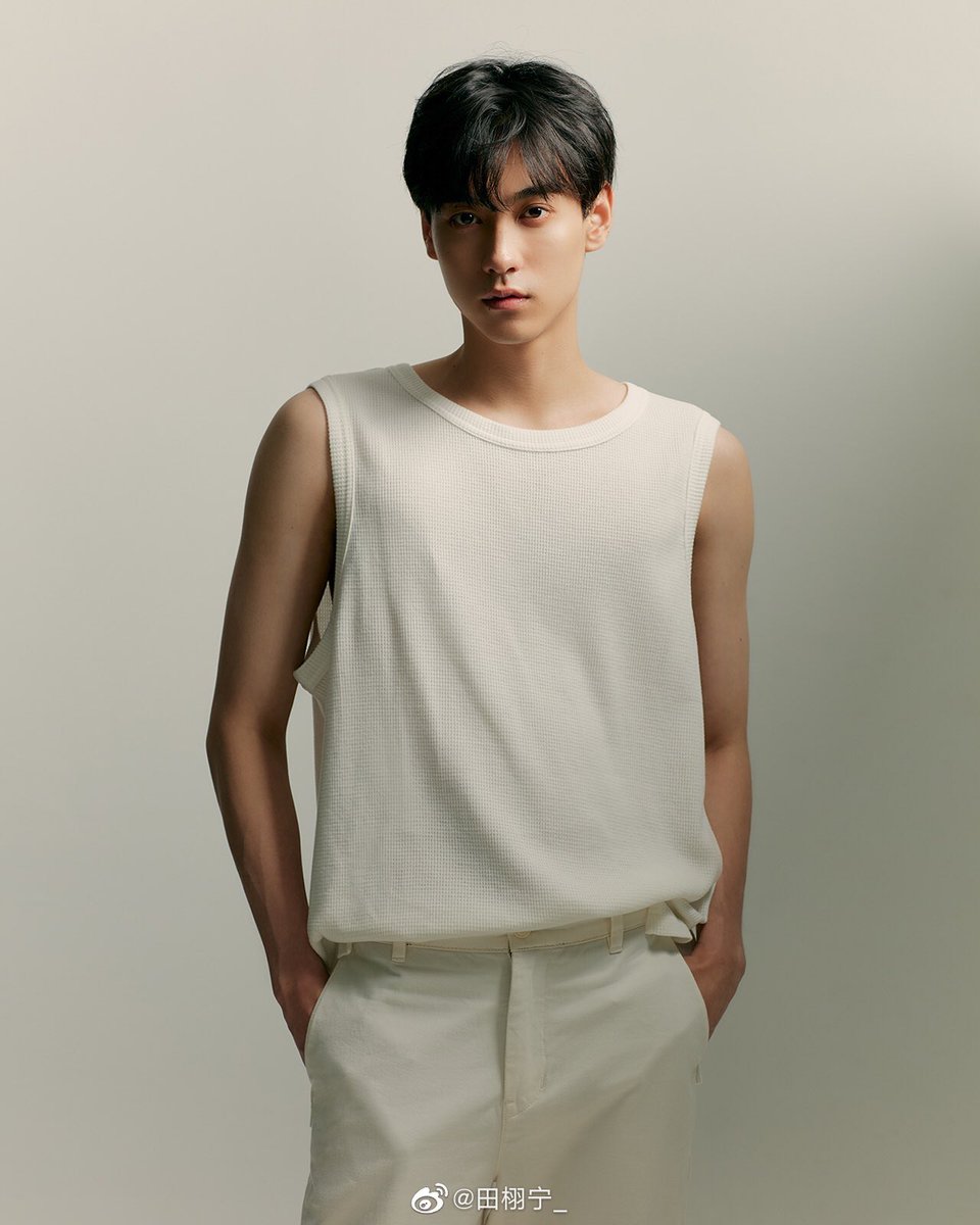 xuningarchive's tweet photo. tian xuning magazine pls hurry up and come to us!

TIANXUNING X DECORTÉ
#TianXuningLiveDECORTÉ https://t.co/rqezydwRUZ