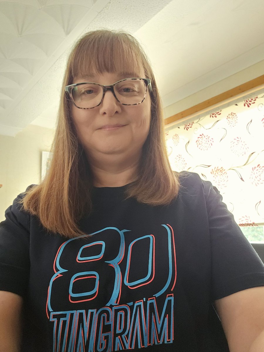 When you're off to a country music gig, but repping <a href="/Tomingram80/">Tom Ingram</a> in the hope that it will bring him luck in the historic touring car race at Silverstone this afternoon 😁 #SilverstoneFestival #Tingram