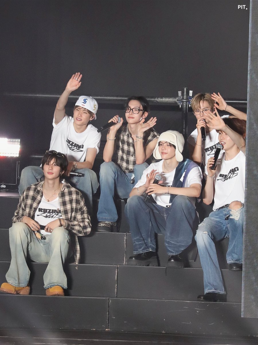 250823 FUKUOKA

またね~❣️

#RIIZE #라이즈 #ライズ #RIIZINGLOUD #RIIZINGLOUD_IN_JAPAN