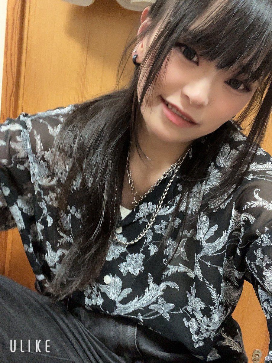 本日の自我撮り収め❗️❗️
テーマは取り立てしてそうな女でした、対戦ありがとうございました