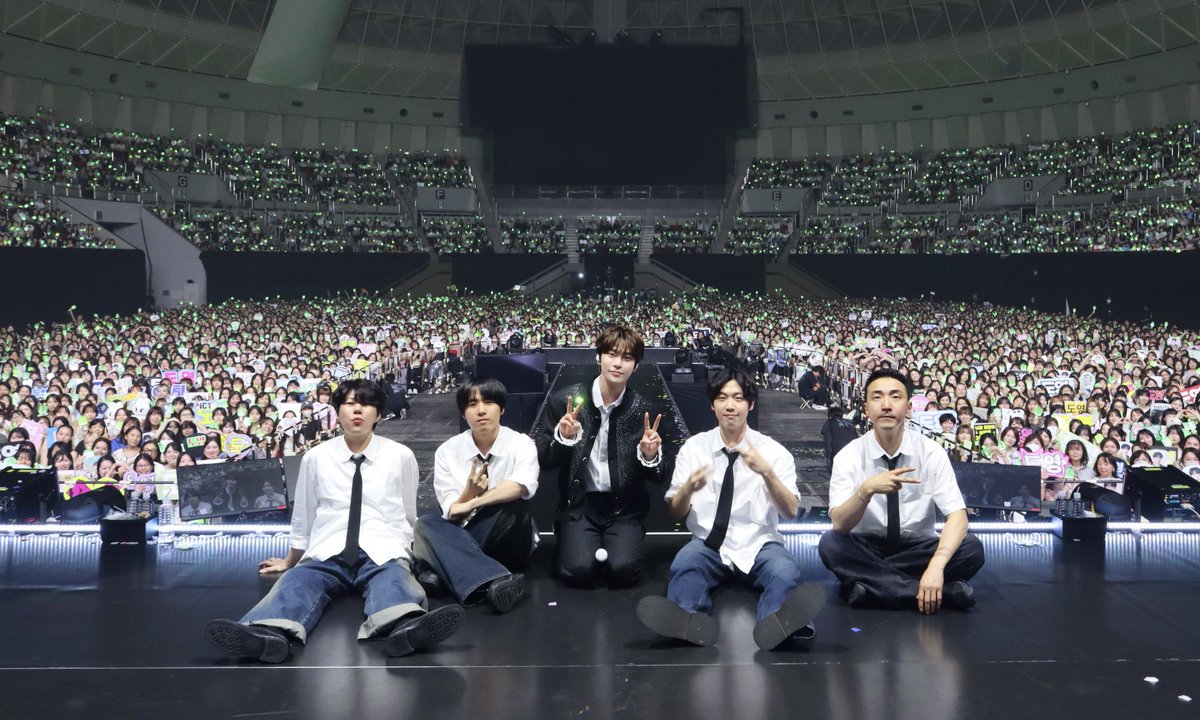 NCTsmtown's tweet photo. 2025 DOYOUNG CONCERT [ Doors ] in JAPAN - #KOBE with NCTzens💚 DAY1

#DOYOUNG #도영 #도어스
#Doors #DOYOUNG_Doors
#DOYOUNG_Doors_JAPAN 
#NCT #NCT127 https://t.co/fSZUWQzGqn