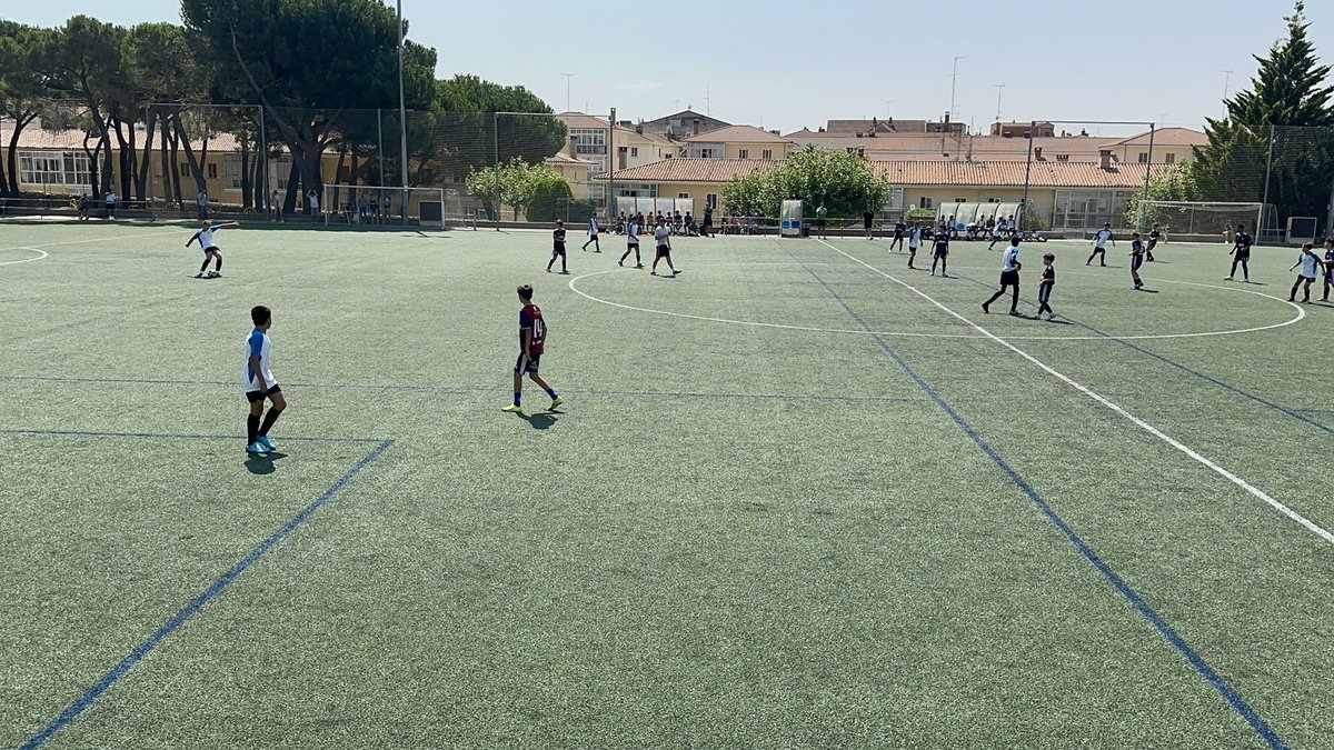 🤝⚽️ AMISTOSOS 💛🖤

✅ Cadete A 1-0 (Camarero)
🟰 Infantil A 2-2 (Alvaro Casado y Javier) 
Primera toma de contacto para los nuestros 🫡
Agradecer a la <a href="/Segoviana_Base/">GS_cantera</a> tanto por el comportamiento como por el desplazamiento hasta nuestra ciudad os debemos una visita 👌
SomosLINKO
